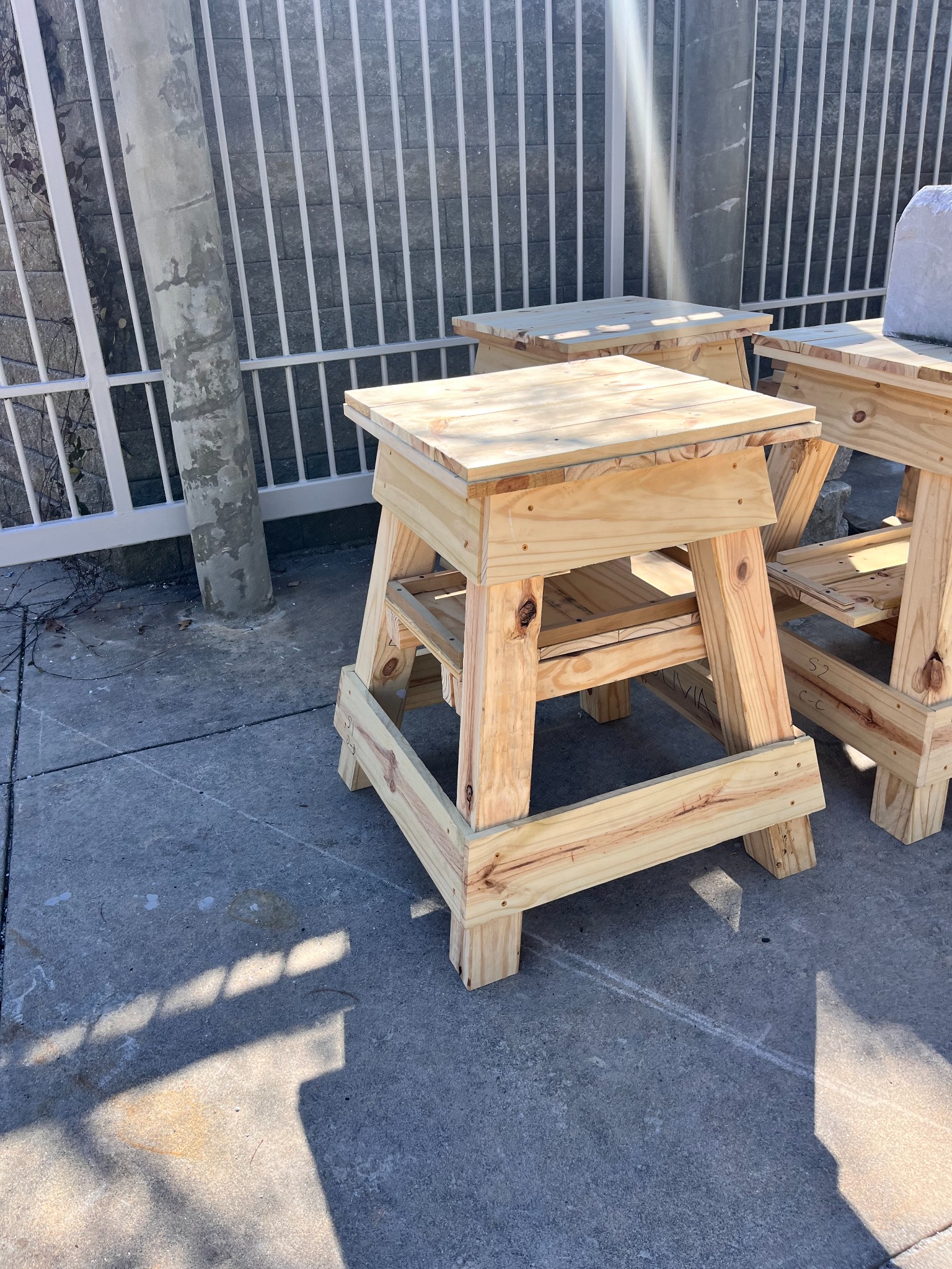 Pair-built timber banker